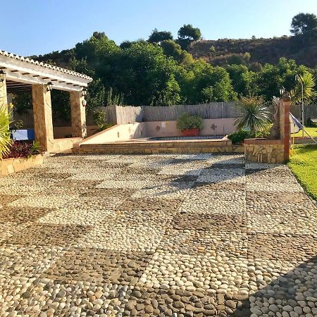 Villa Las Mercedes 内尔哈 外观 照片